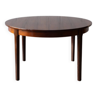 Danish round rosewood table with butterfly leaves