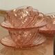 Lot de 5 tasses à café + sous-tasses – Verre rose Rosaline Arcoroc – Années