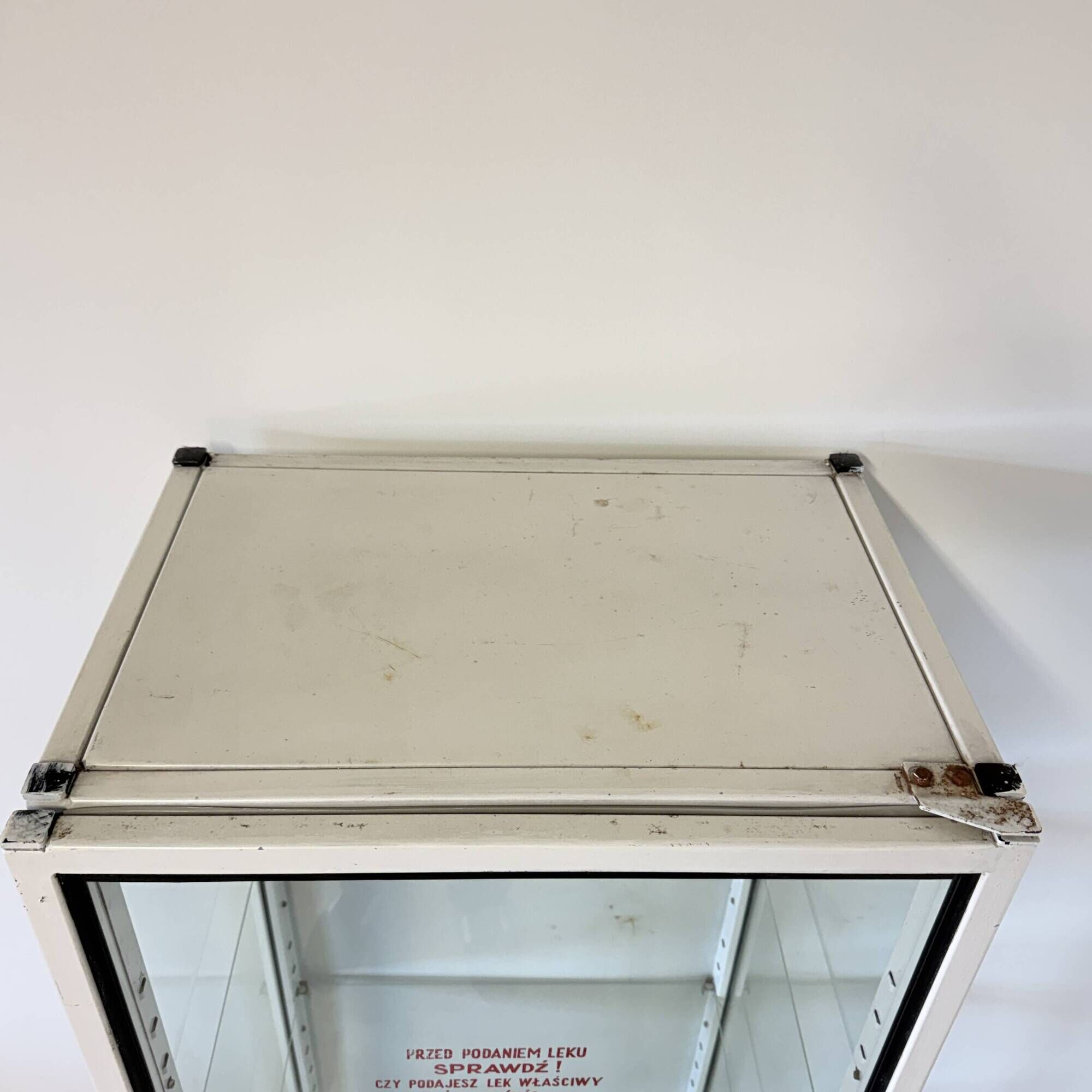 Mid-Century Polish Medical Display Cabinet, 1960s