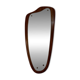 Scandinavian free-form mirror