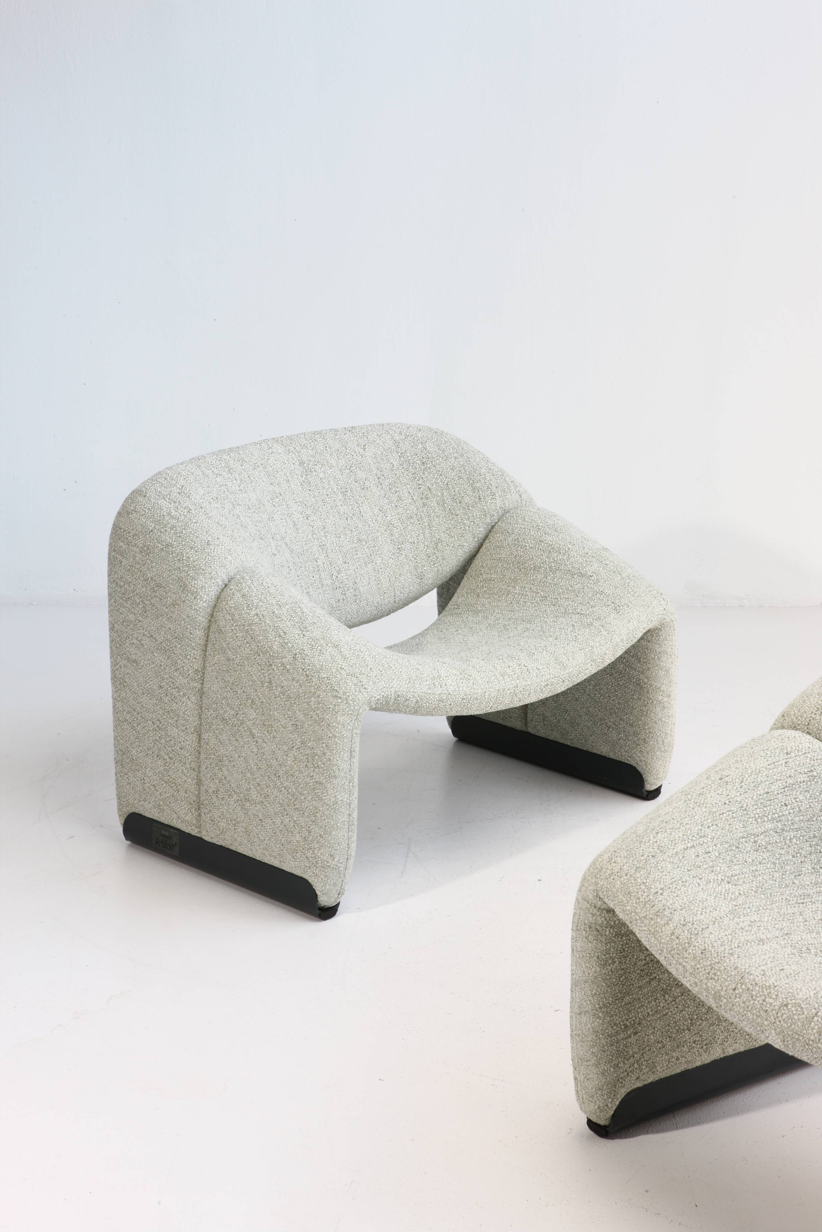 pair of "Groovy" armchairs by Pierre Paulin