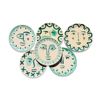 Set of 6 matching plates to hand-painted enamelled ceramic dinner