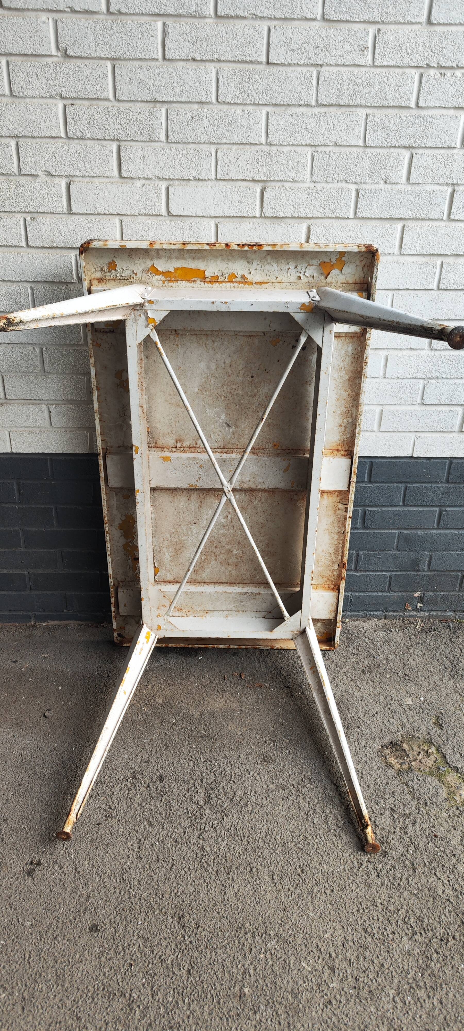 Large white Tolix table in vintage metal, 120 cm x 70.5 cm