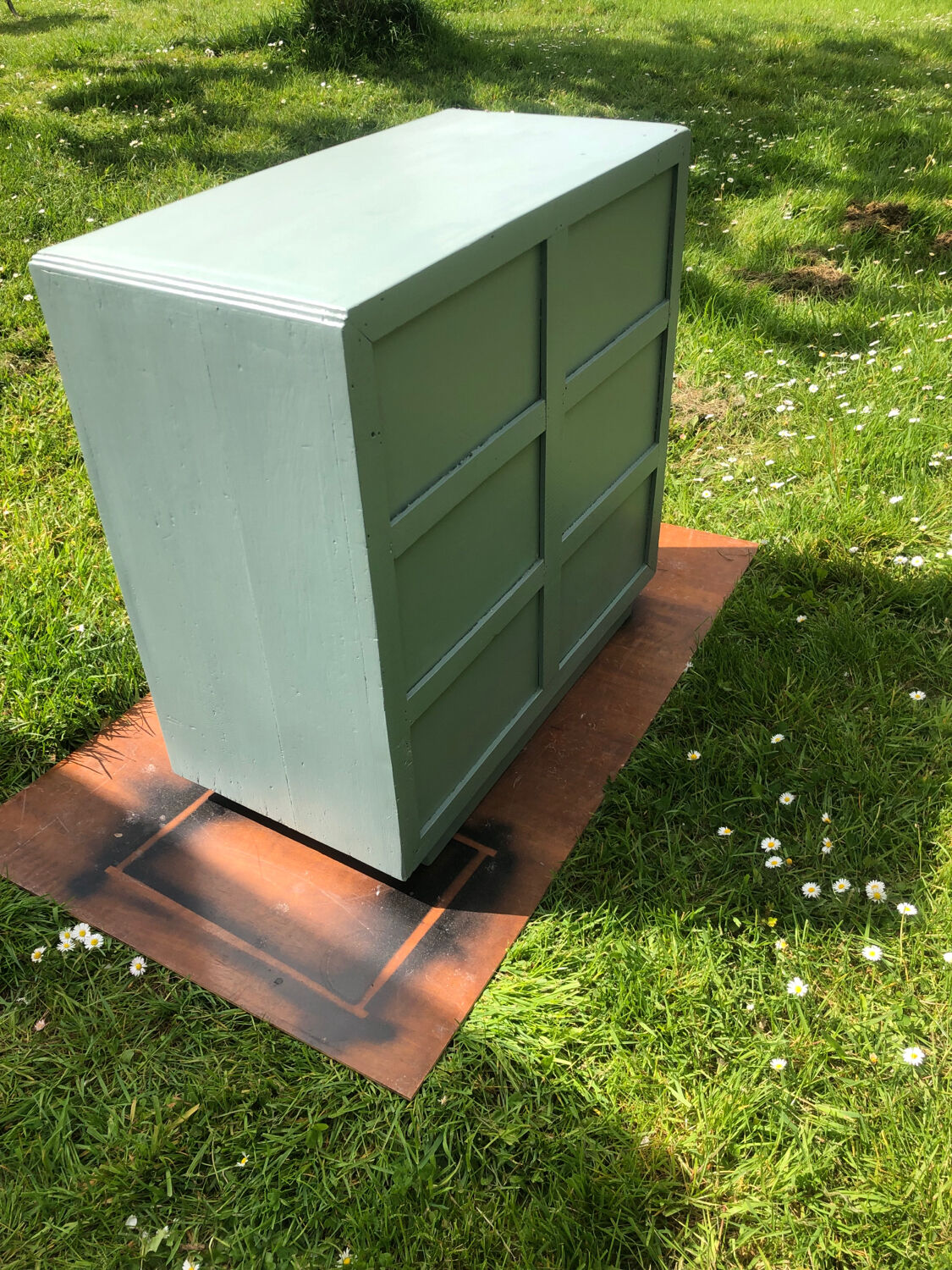 Vintage chest of drawers
