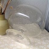 Biot cup in blown bubbled glass on foot