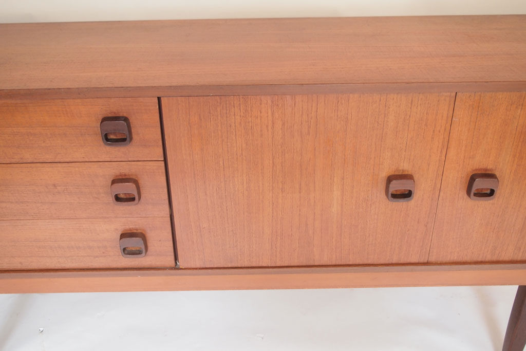 Sideboard scandinavian handles vintage 50s