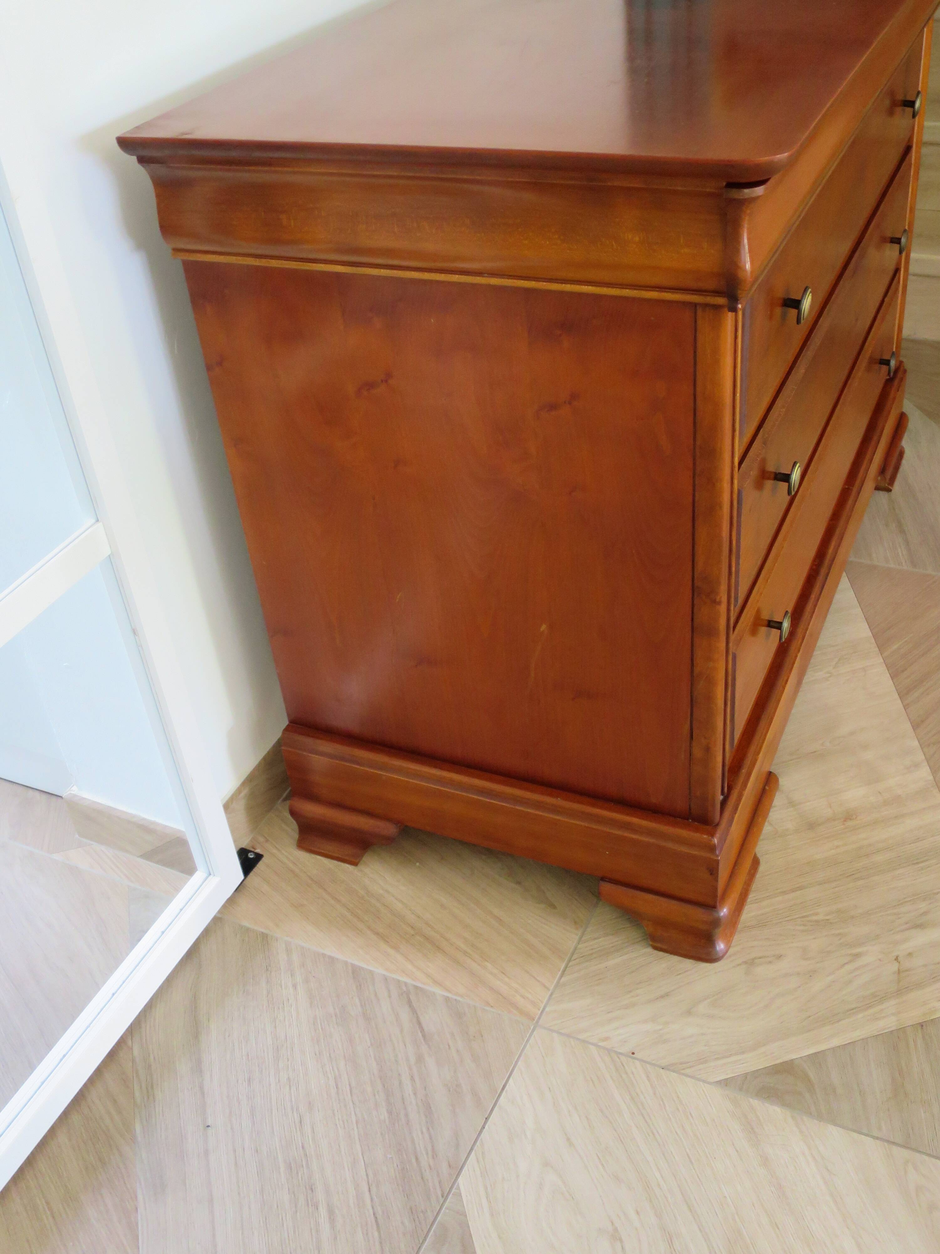 Cherry wood ogee chest of drawers - 4 drawers - 80s - long chest of drawers - Louis Philippe style