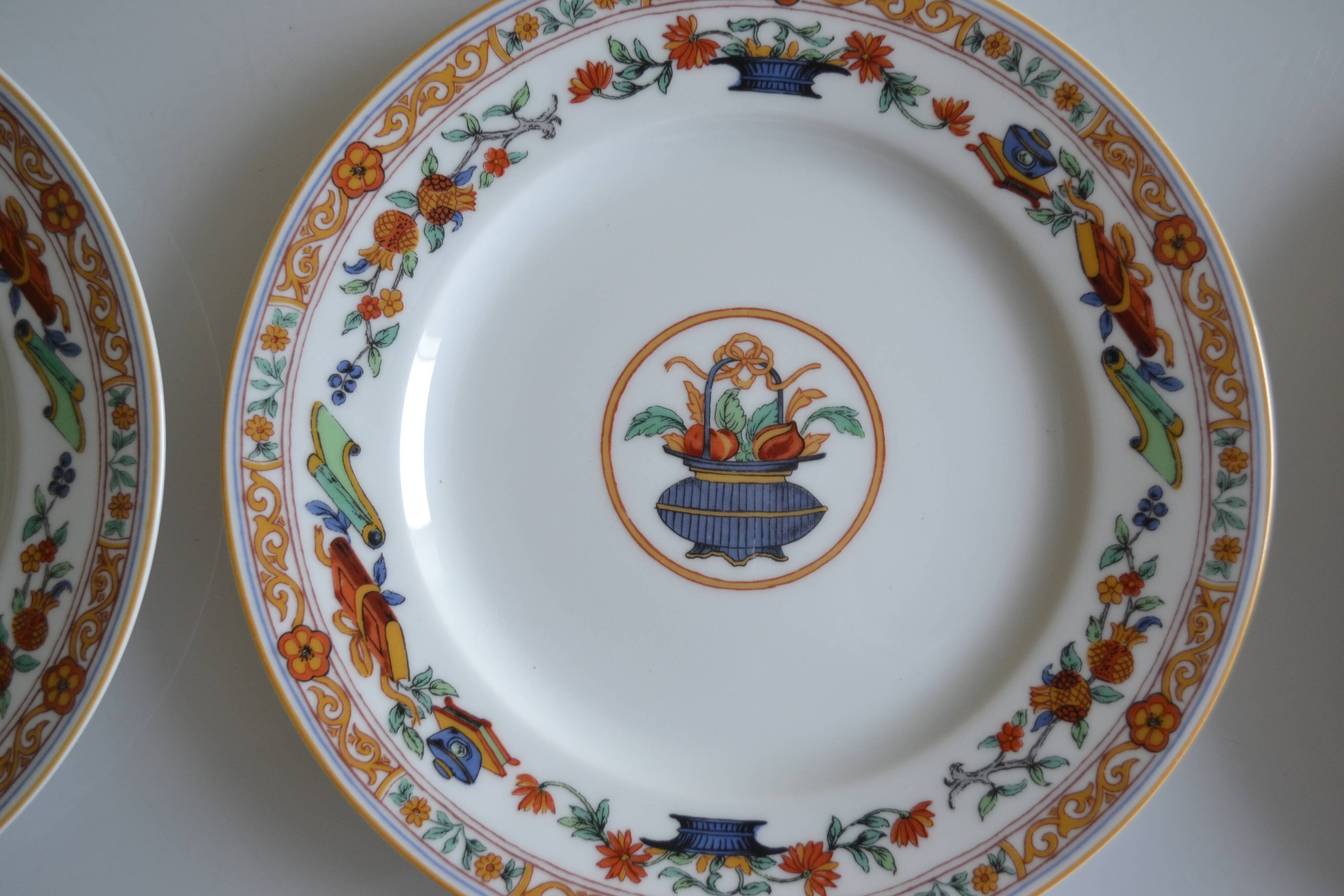 Porcelaine de Limoges Haviland 6 assiettes plates décor " A la corbeille "