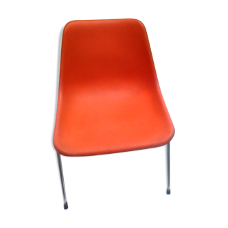 Chaise Robin Day 1963 éditée par Hille