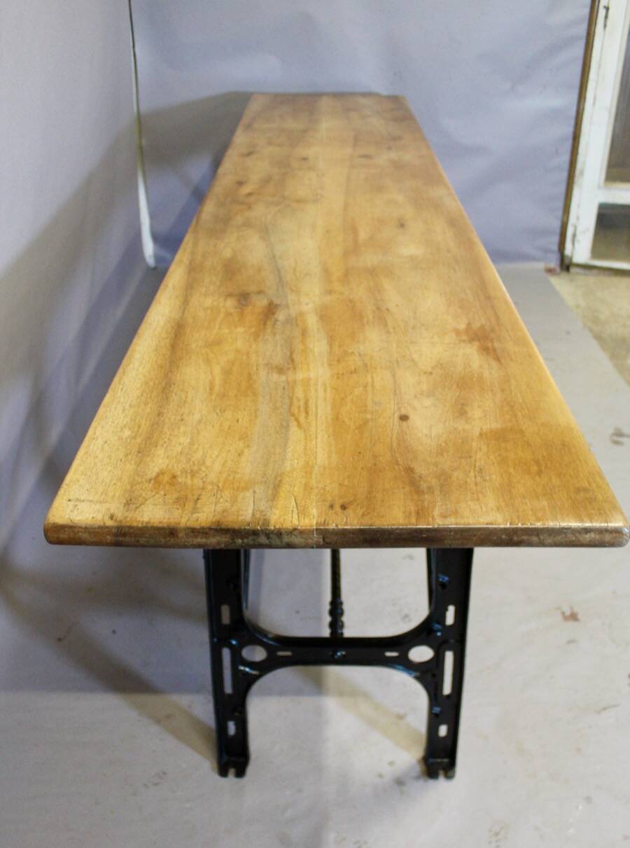 Grande Console Industrielle Plateau Noyer Piètement Fonte