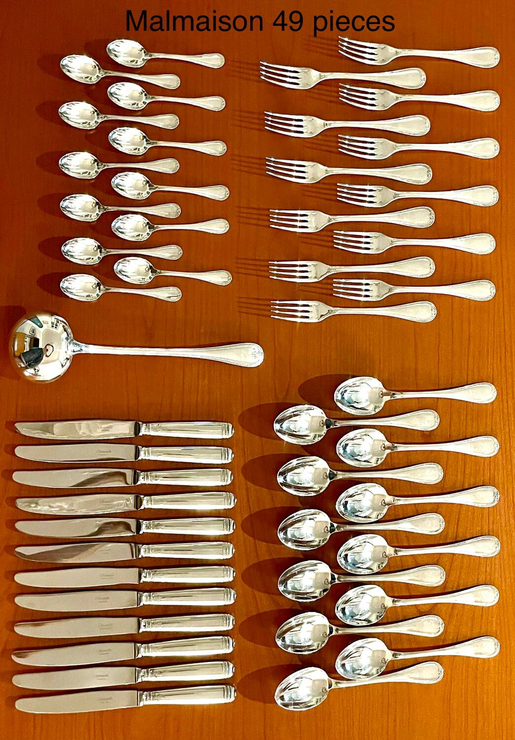Christofle malmaison ménagère 49 pièces état proche du neuf