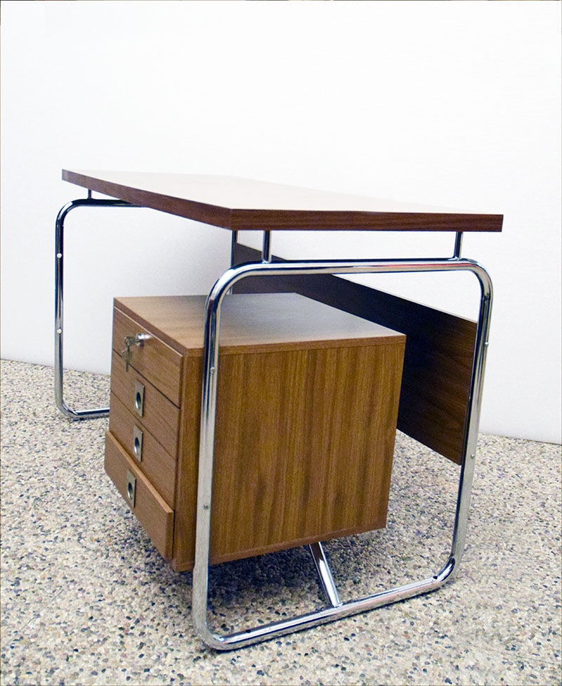 Bauhaus style desk, 1960's Italian production