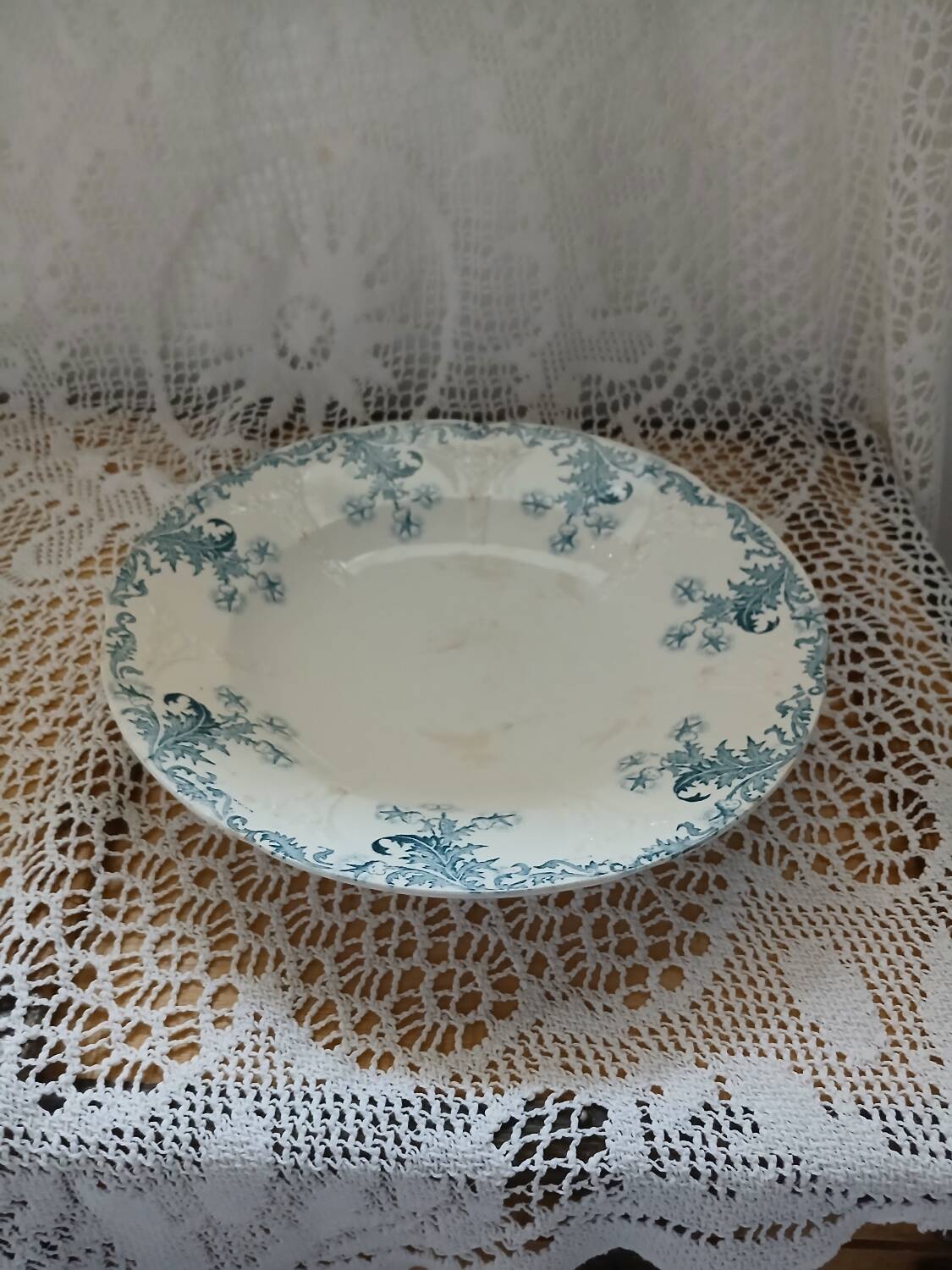 Longwy iron earth dinnerware set