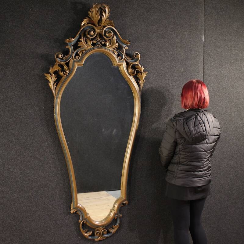 20th century Italian lacquered and gilded Louis XV style mirror