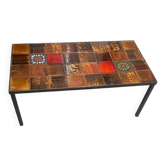 Vintage coffee table in ceramic with wrought iron structure from the 1970s.