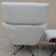 Fauteuil relax lounge et ottoman cuir blanc  palissandre