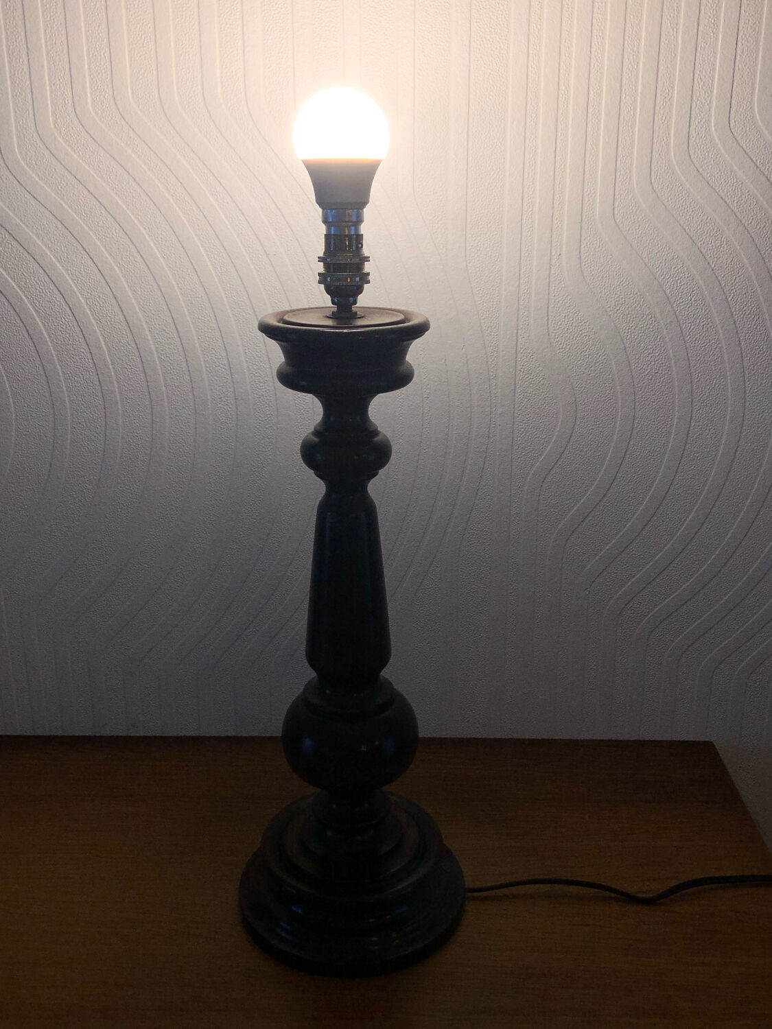 Vintage turned wooden lamp foot