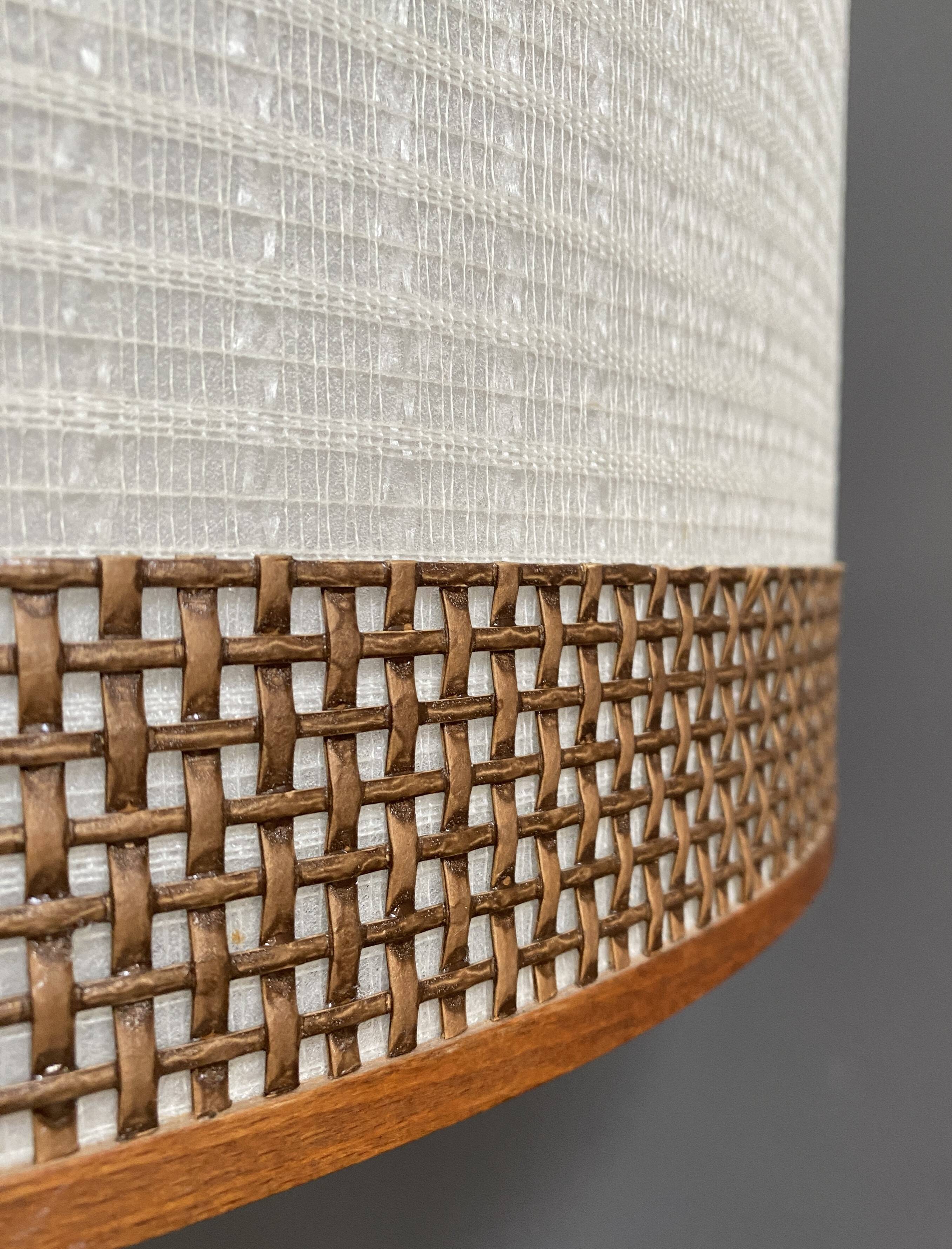 Bamboo-look floor lamp with large white shade
