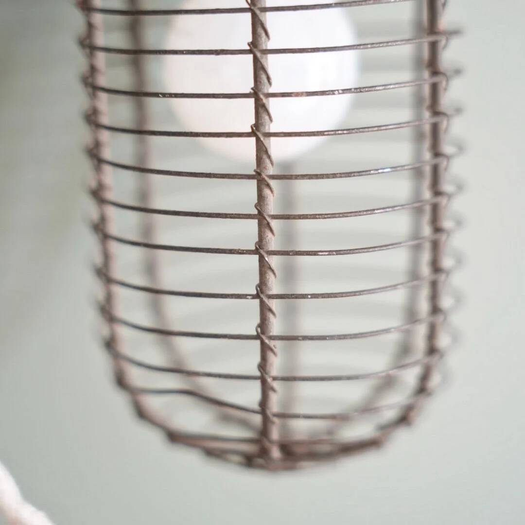 Workshop lamp