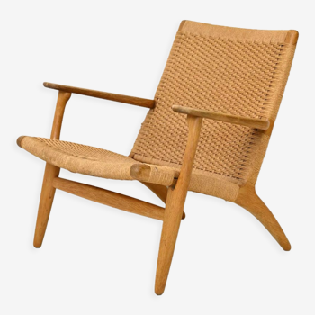 CH25 Armchair by Hans J. Wegner for Carl Hansen & Son