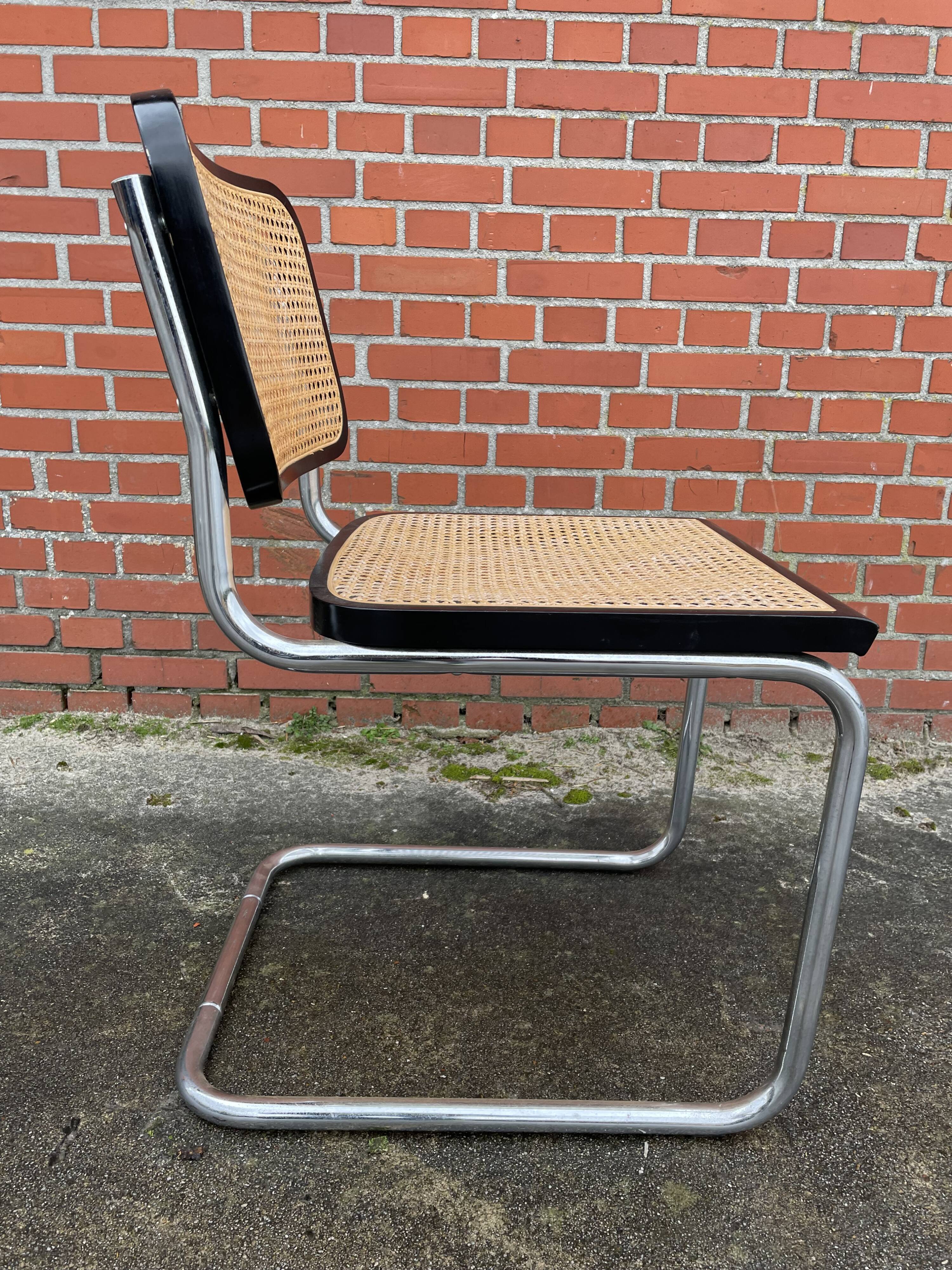 Cesca design chair b32 model black and chrome