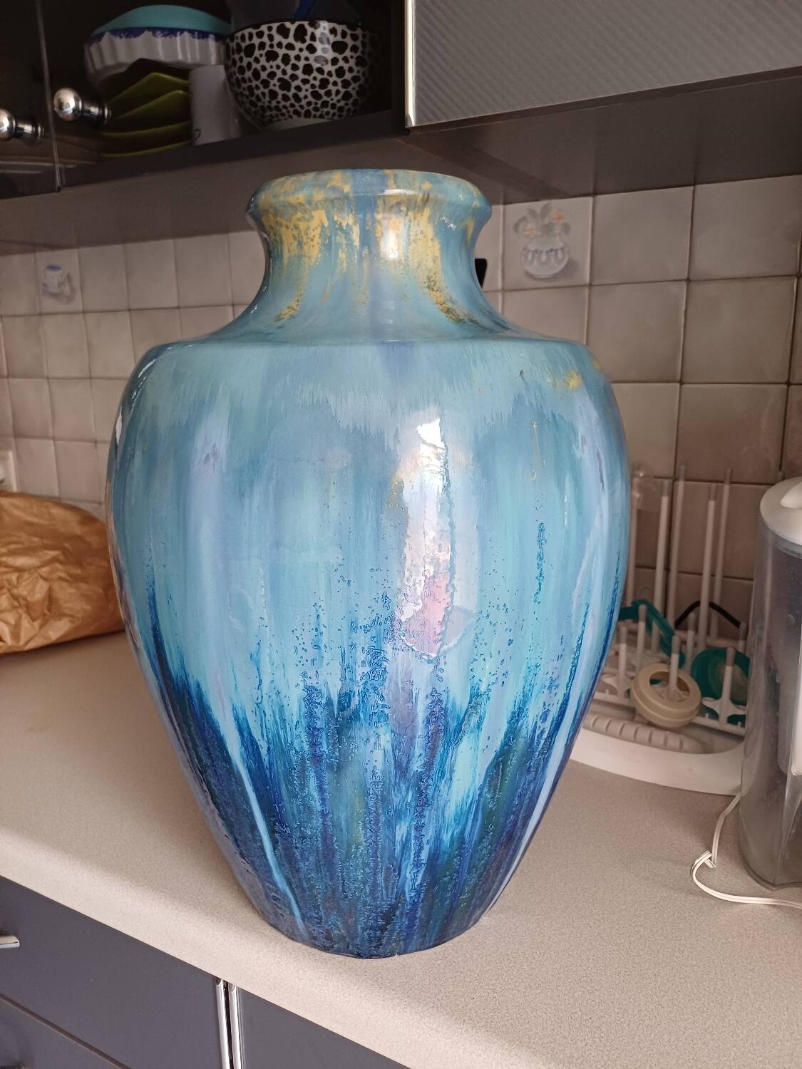 Blue flamed stoneware vase, Pierrefonds, 1915-1925