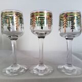 Carafe and 3 liquor glasses with Jugendstijl motifs, year 1920