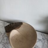 Japanese artisanal vintage cut in beige and gilded bronze ceramic in the shape of a snail shell