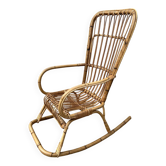 Joli rocking chair en rotin