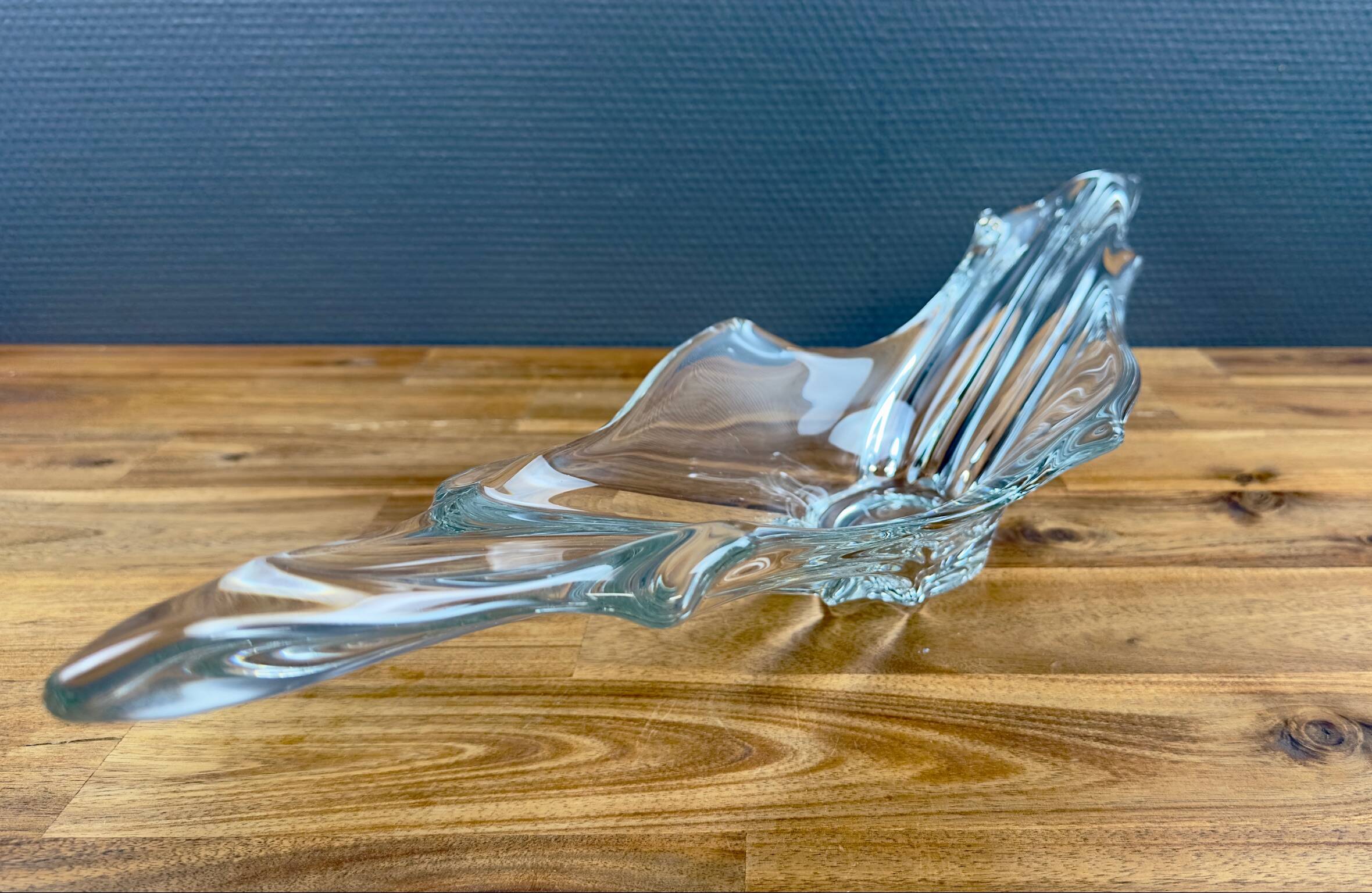 Vintage glass design centrepiece