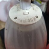 Suspensions en opaline rose années 80