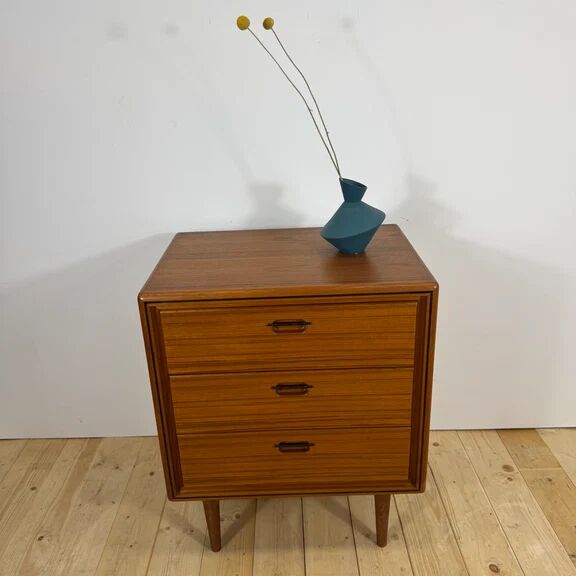 Petite commode en teck à trois tiroirs, Danemark 1960