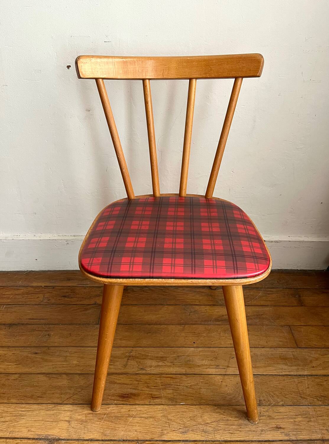 Kindergarten desk and chair set
