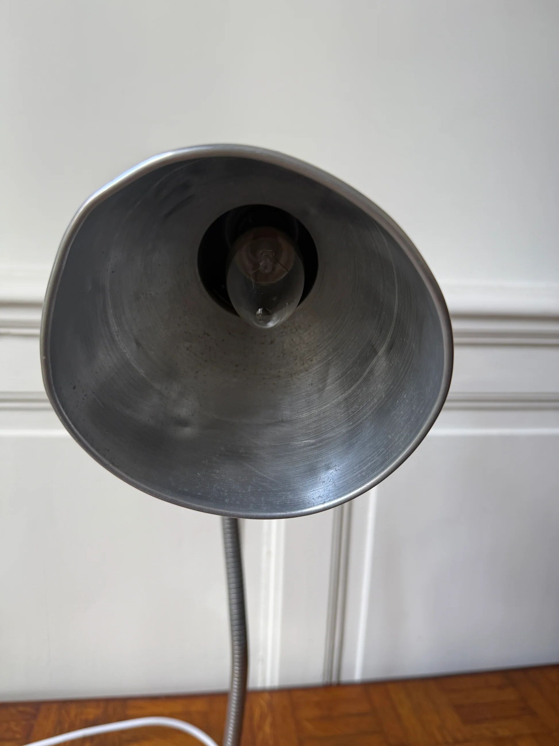 Articulated industrial desk lamp – 1950s