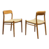 Ensemble de 2 chaises de salle à manger danoises du milieu du siècle en chêne #75, Niels O. Møller pour JL Moller