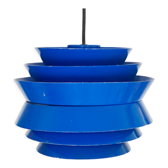 Pendant light "Trava" in blue lacquer by Carl Thore for Granhaga Metallindustri. Sweden 1960s.