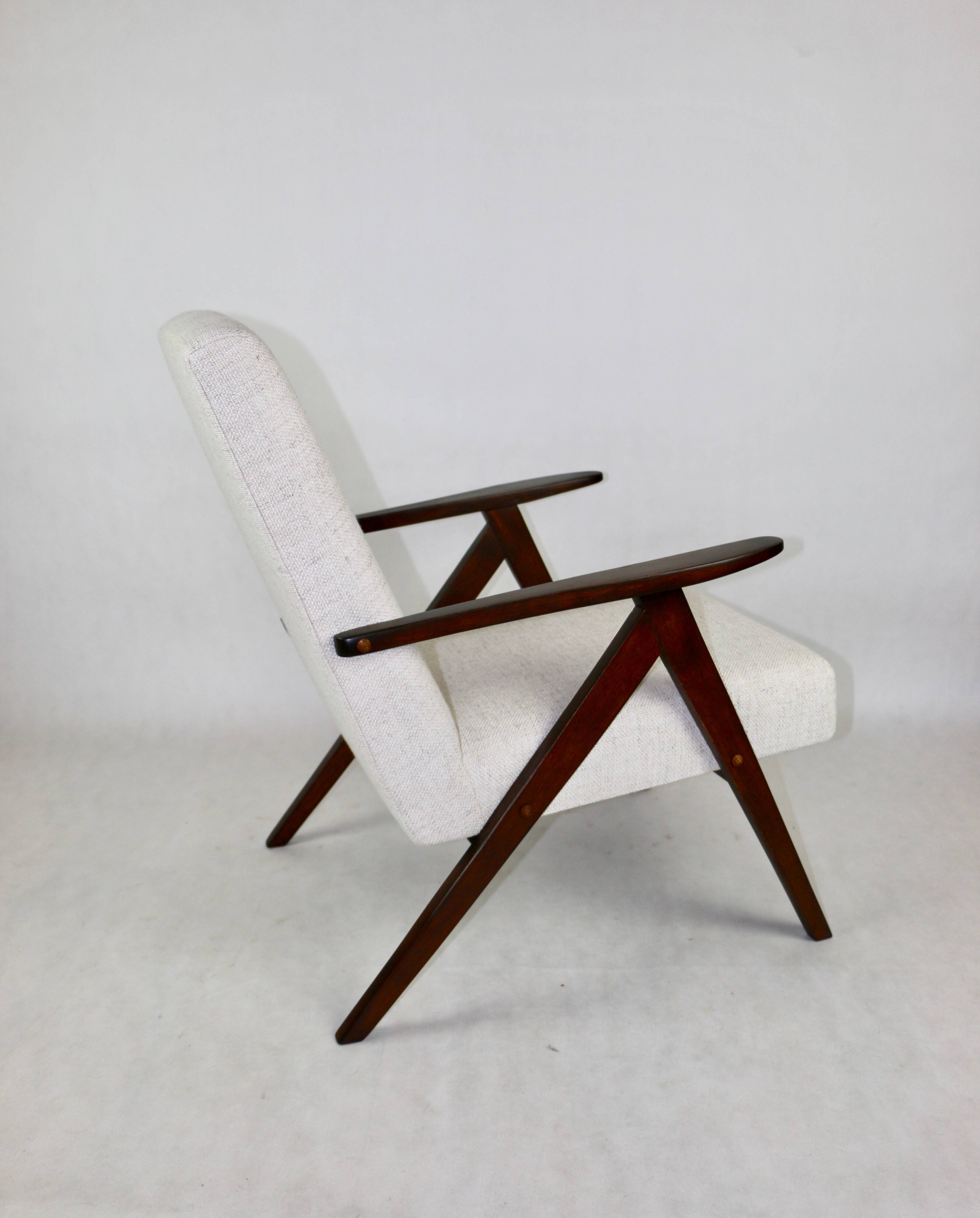 Vintage Ivory White Boucle Model B-310 Armchair, 1970s
