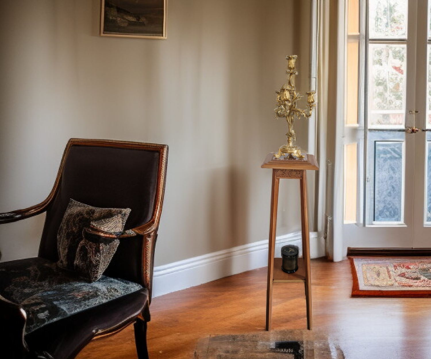 Art Deco sculpted pedestal in solid wood and marble – circa 1930