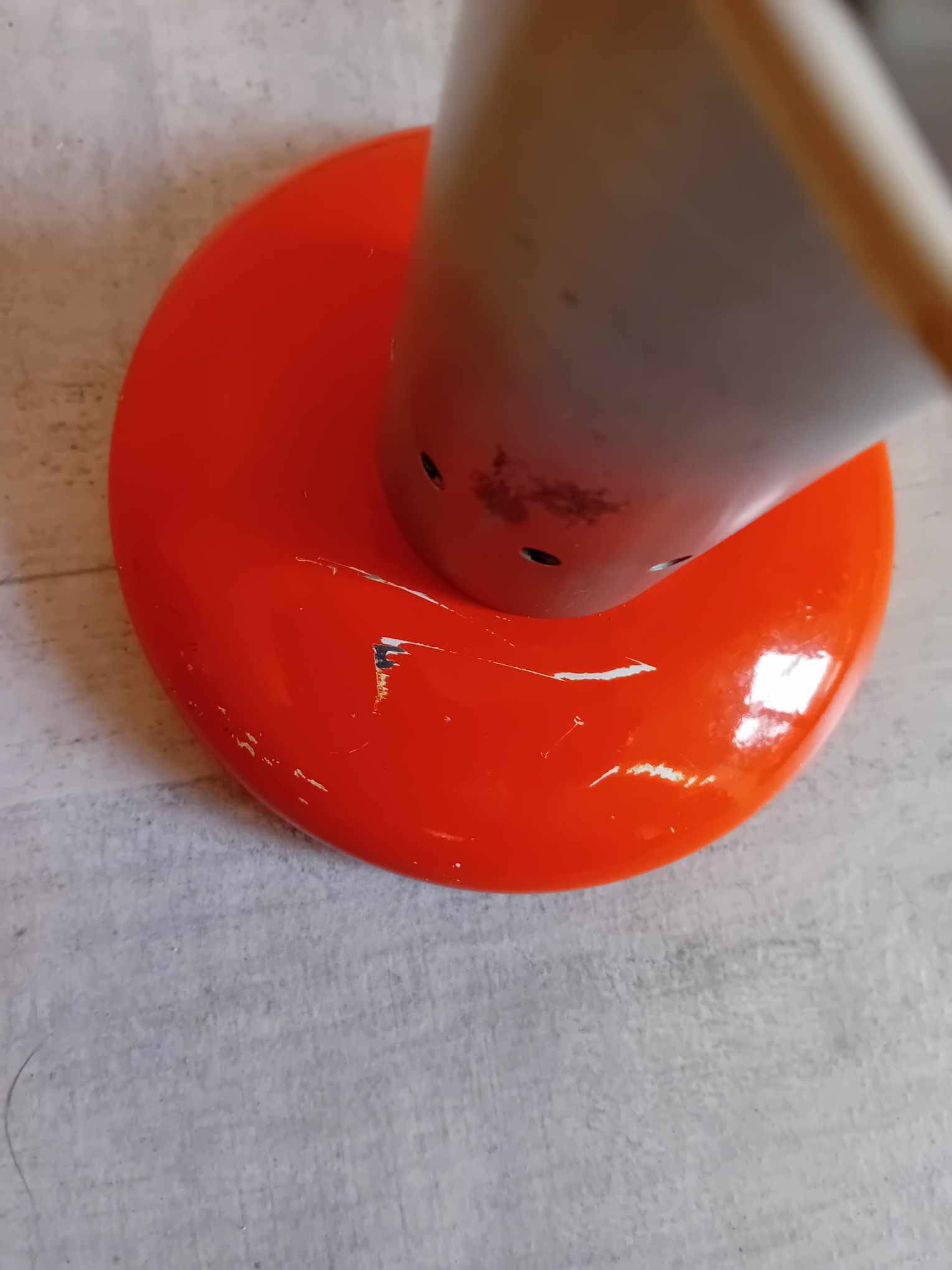 Spot orange et inox brossé années 70