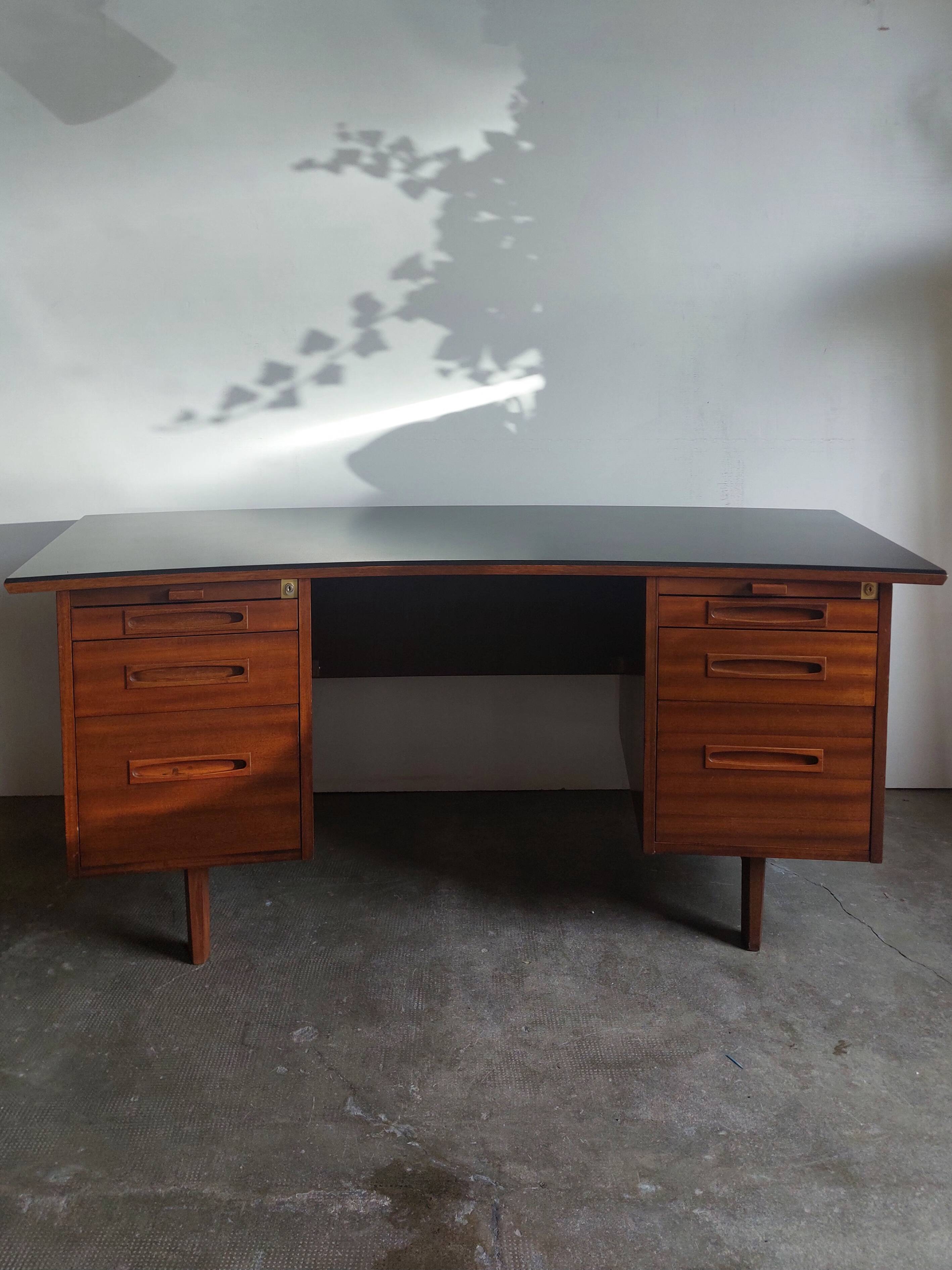 Administrative desk 1960