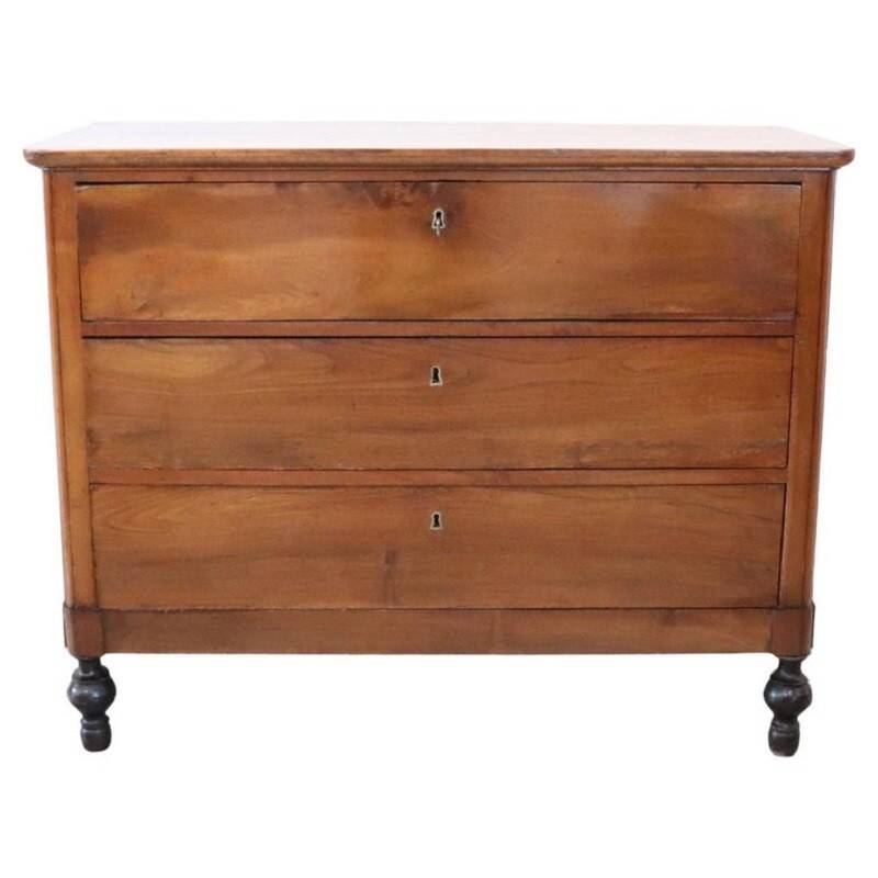 Antique Chest Of Drawers In Solid Walnut, Italy 19th Century