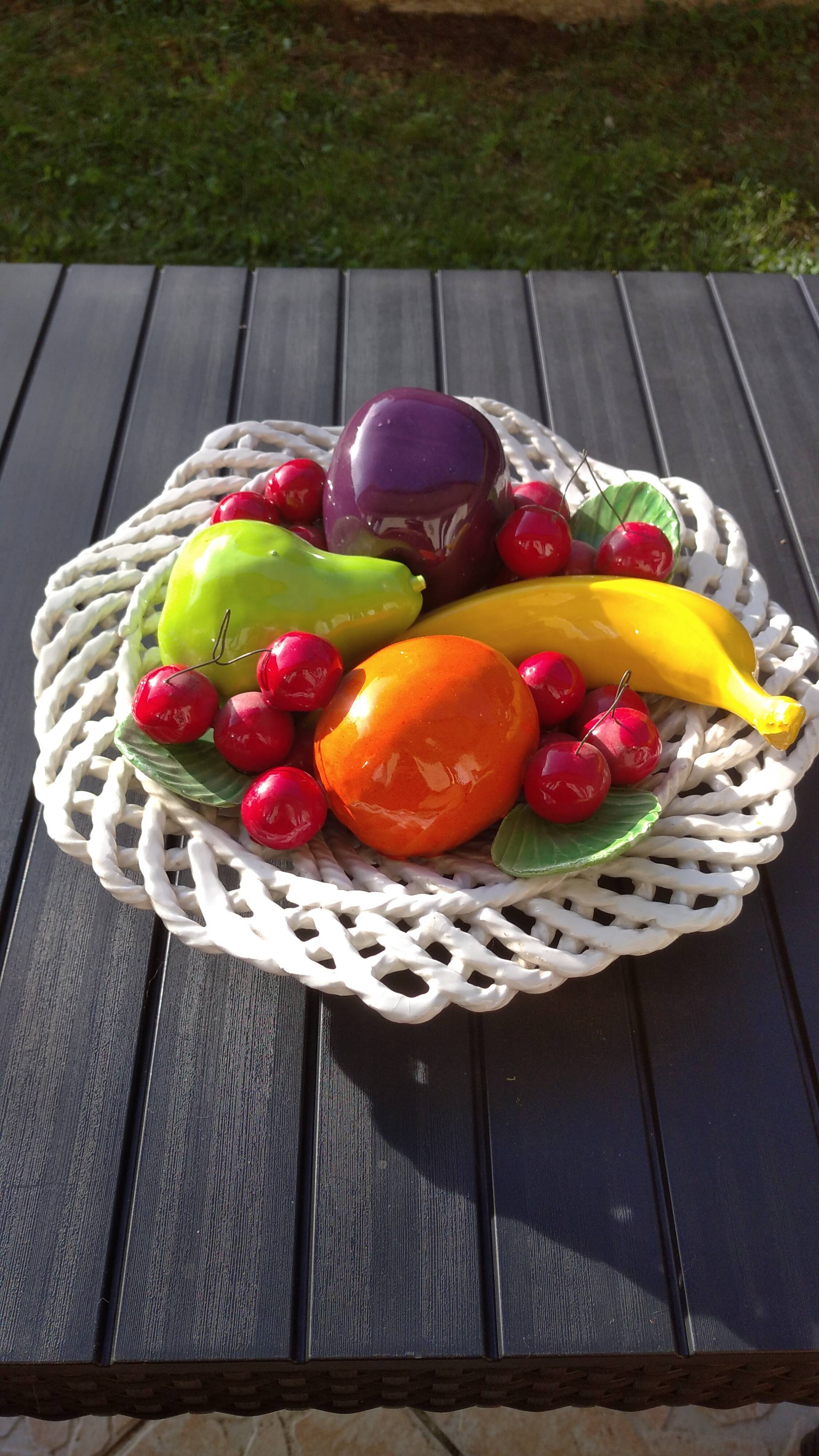 Ceramic Bassano Fruit Basket