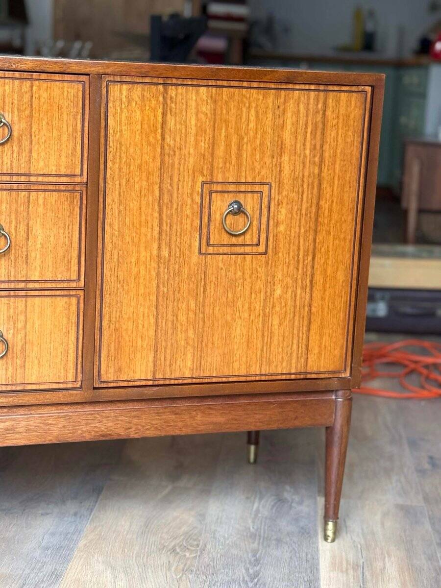 Vintage Greaves & Thomas brown teak enfilade, Mid-Century design from the 1960s.