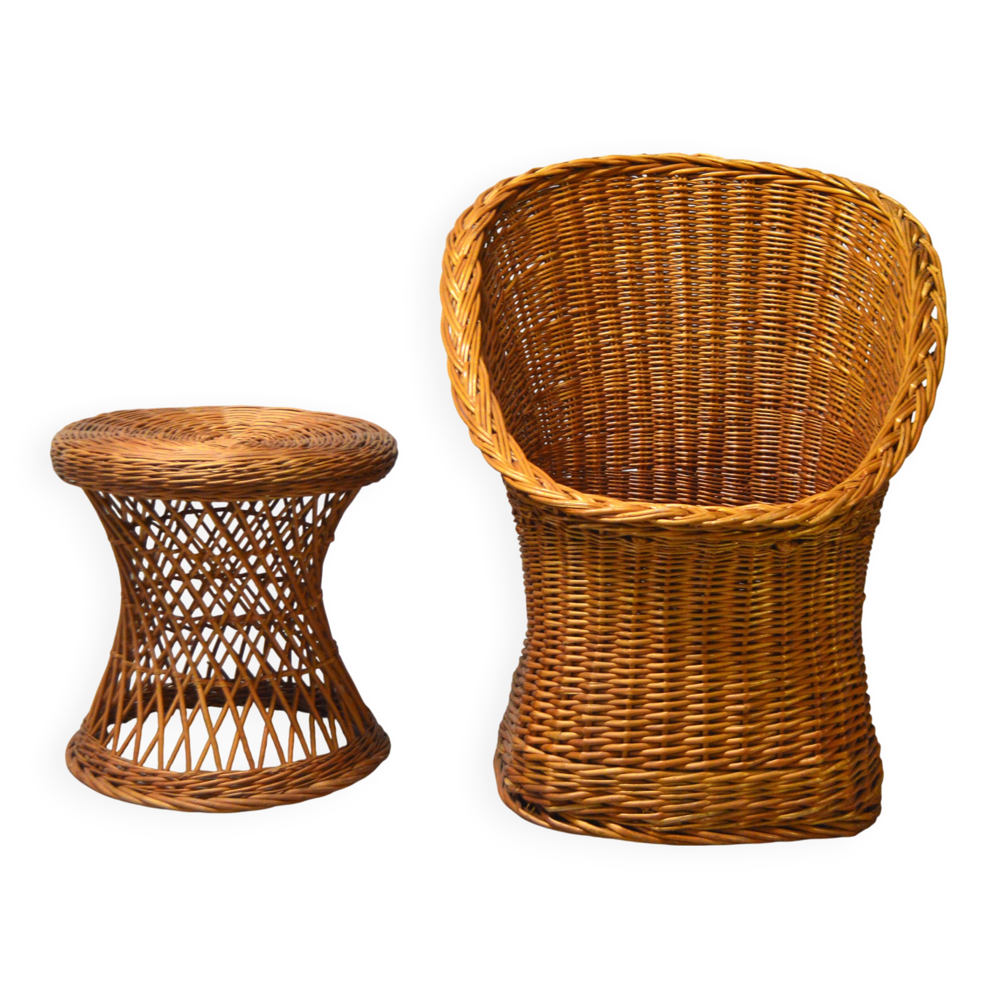 Vintage rattan armchair from the 60s/70s design