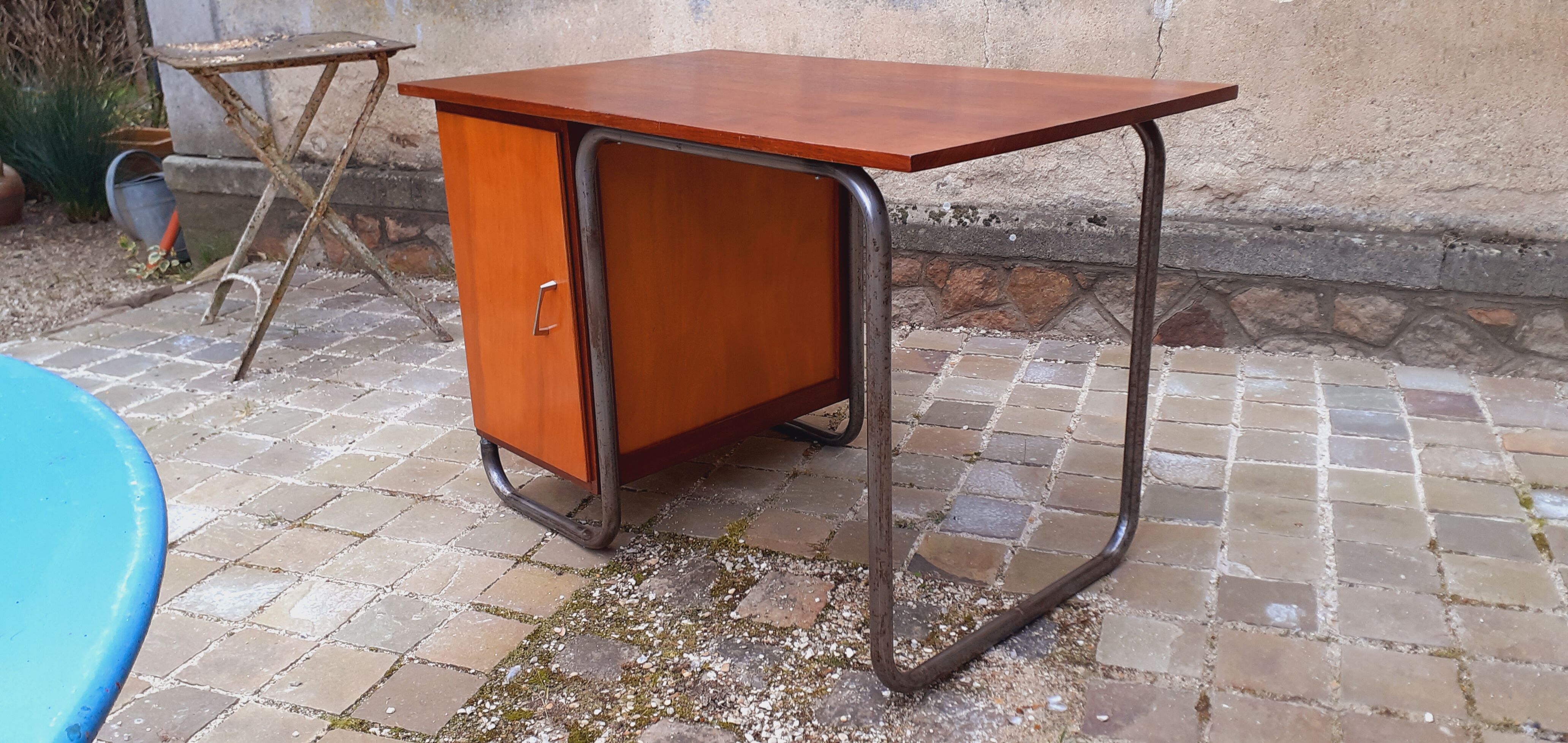 Vintage tubular desk year 50 in solid teak and light wood veneer