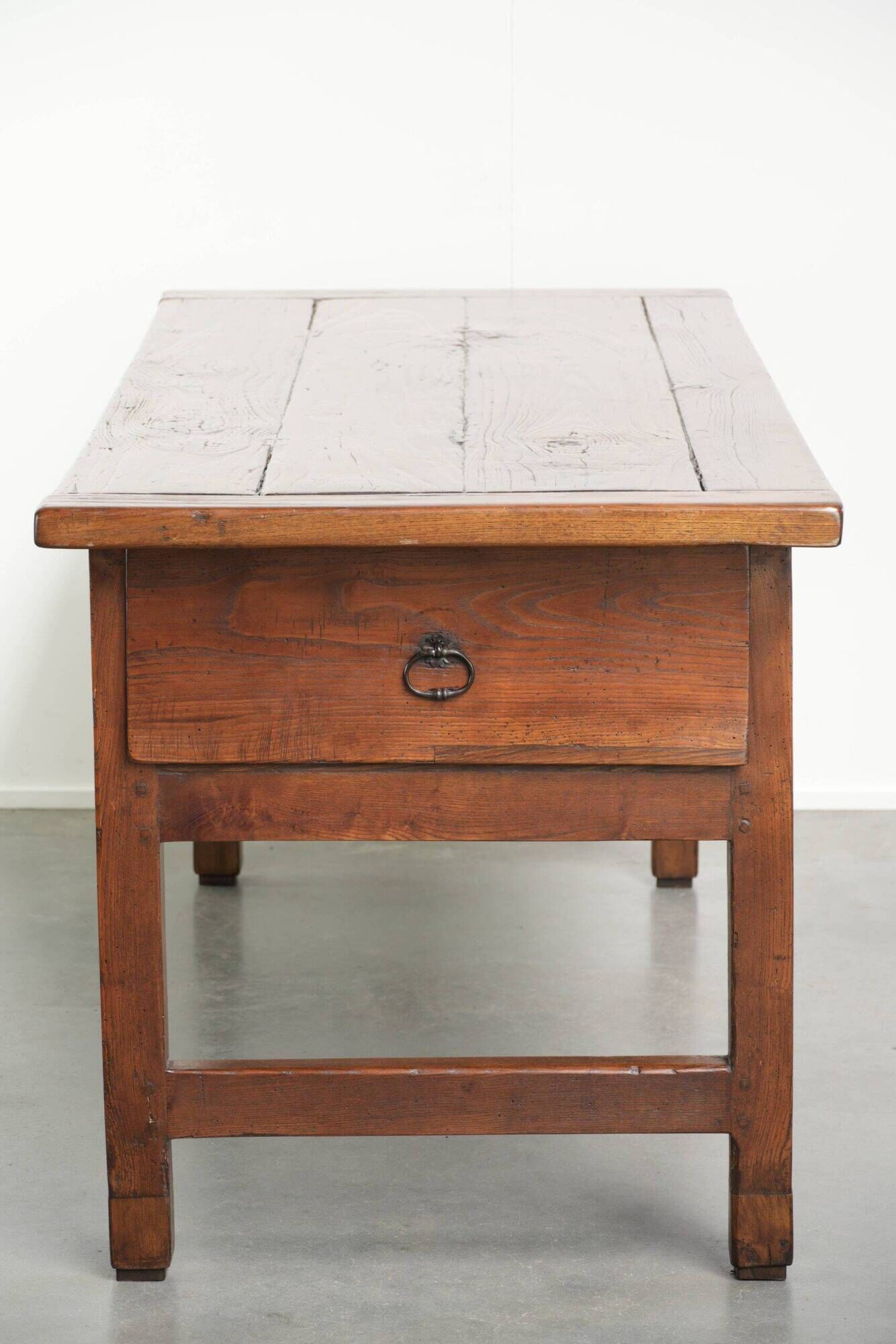 Antique French farmhouse dining table for 4/ 6 people from the 18th century