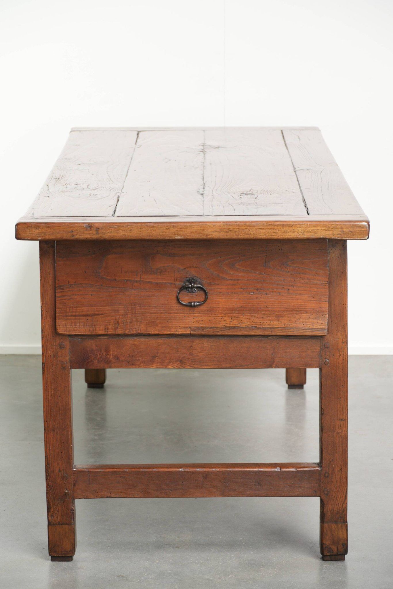 Antique French farmhouse dining table for 4/ 6 people from the 18th century