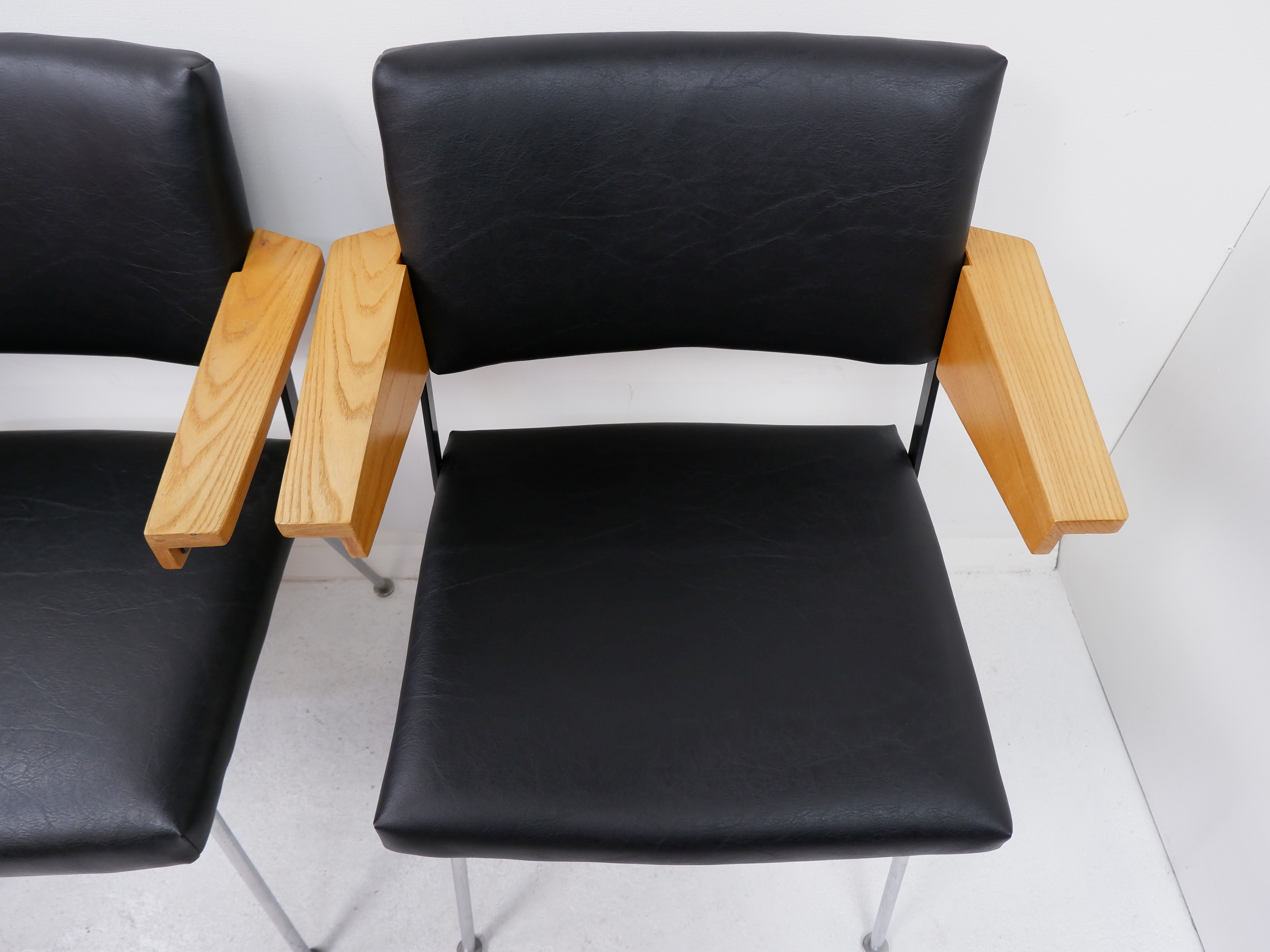 Ensemble de 4 fauteuils par A. Cordemeyer pour Gispen, années 1960
