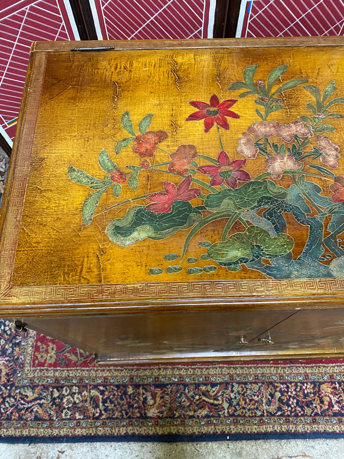 Bar furniture old Asian Chinese style transformed