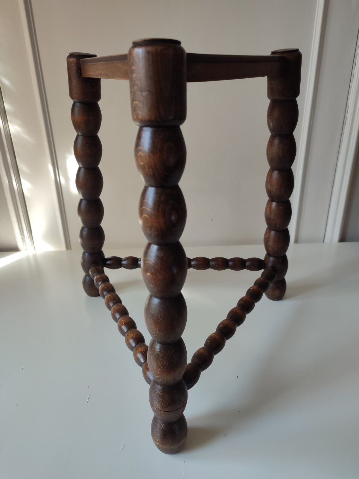 Wood tripod sofa end